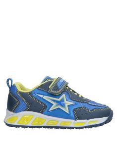 Низкие кеды и кроссовки Geox