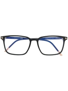 Аксессуары Tom Ford Eyewear