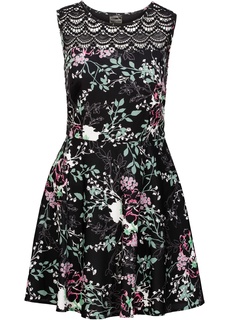 Платье с кружевной кокеткой Bonprix