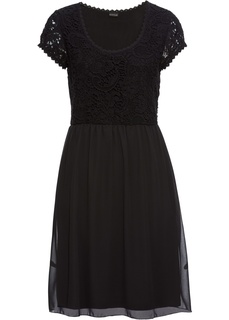 Платье с кружевной отделкой Bonprix