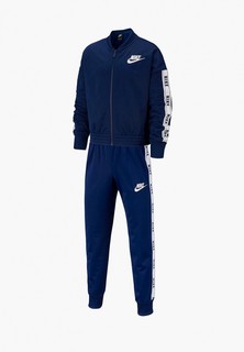 Костюм спортивный Nike