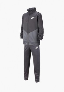 Костюм спортивный Nike