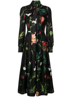 Одежда Oscar de la Renta