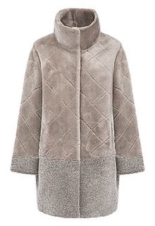 Шуба из овчины с воротником-стойкой Virtuale Fur Collection
