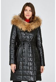 Утепленное кожаное пальто с отделкой мехом енота La Reine Blanche