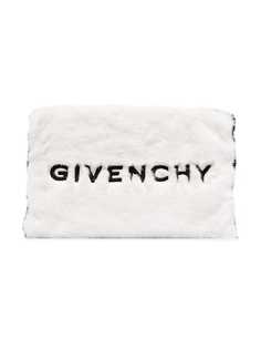 Аксессуары Givenchy