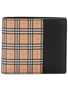 Аксессуары Burberry