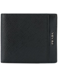Аксессуары Prada