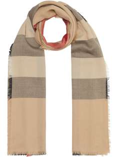 Аксессуары Burberry
