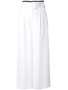 Одежда Loveless