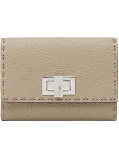 Аксессуары Fendi