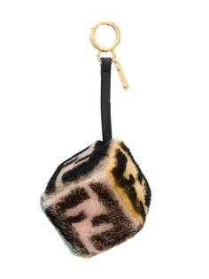 Аксессуары Fendi
