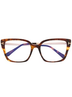 Аксессуары Tom Ford Eyewear