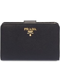 Аксессуары Prada