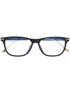 Аксессуары Tom Ford Eyewear