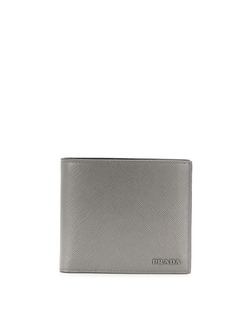 Аксессуары Prada
