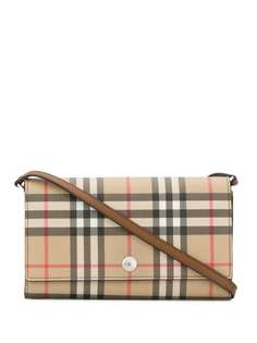 Аксессуары Burberry