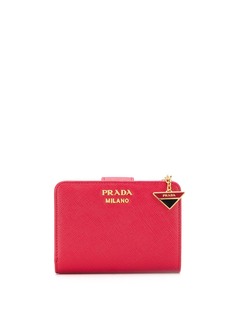 Аксессуары Prada