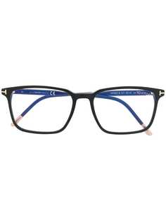 Аксессуары Tom Ford Eyewear