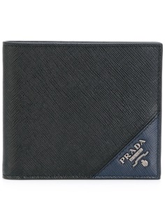 Аксессуары Prada
