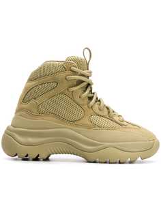 Обувь Yeezy