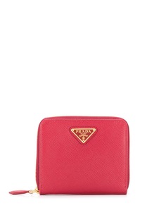 Аксессуары Prada