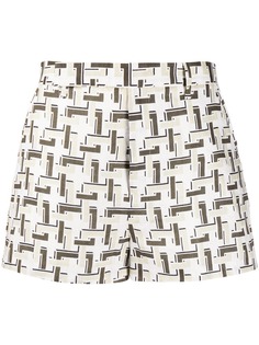 Одежда Equipment