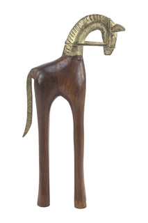 Скульптура "Лошадь" UMA