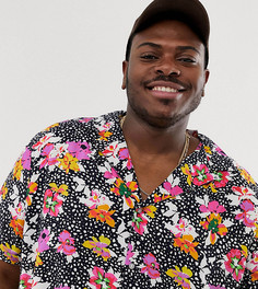 Свободная рубашка в горошек с цветочным принтом и воротником в виде лацканов ASOS DESIGN Plus - Черный