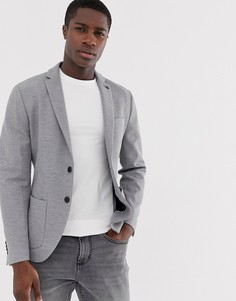 Серый приталенный блейзер с накладными карманами Selected Homme - Серый