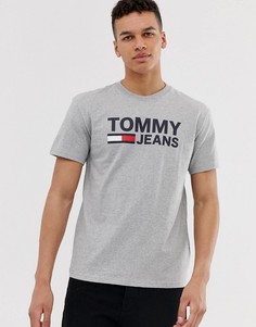 Серая футболка с классическим логотипом на груди Tommy Jeans - Серый