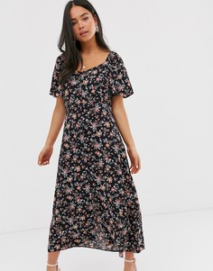 Черное платье макси с цветочным принтом и квадратным вырезом New Look - Черный