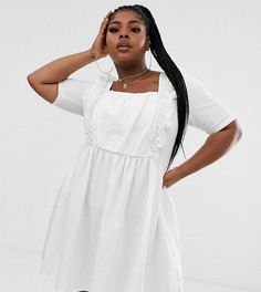 Белое свободное джинсовое платье с оборками ASOS DESIGN Curve - Белый