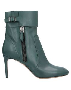 Полусапоги и высокие ботинки Casadei