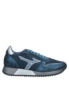 Низкие кеды и кроссовки Mizuno