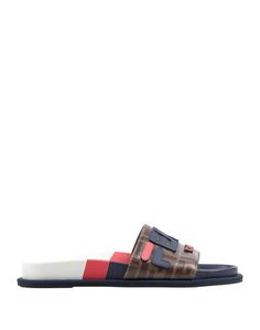 Сандалии Fendi