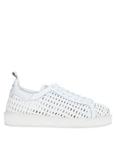 Низкие кеды и кроссовки Golden Goose Deluxe Brand