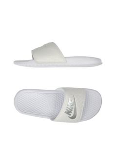 Сандалии Nike