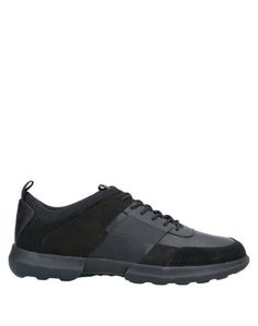 Низкие кеды и кроссовки Geox