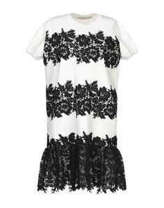 Короткое платье Valentino