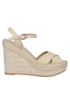 Сандалии Stuart Weitzman