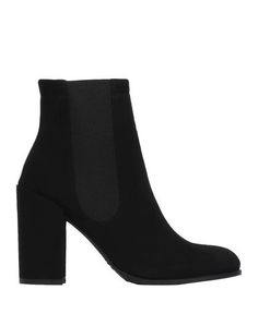 Полусапоги и высокие ботинки Stuart Weitzman