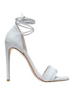 Сандалии Stuart Weitzman