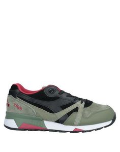 Низкие кеды и кроссовки Diadora