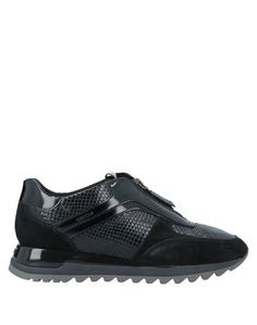 Низкие кеды и кроссовки Geox