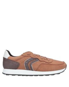 Низкие кеды и кроссовки Geox
