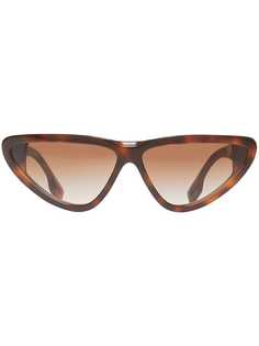 Burberry солнцезащитные очки в треугольной оправе
