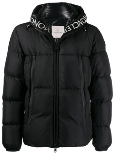 Moncler пуховик на молнии с капюшоном