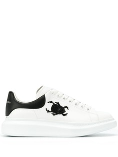 Alexander McQueen массивные кеды с аппликацией