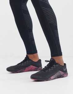 Черные кроссовки Nike Training Metcon 5